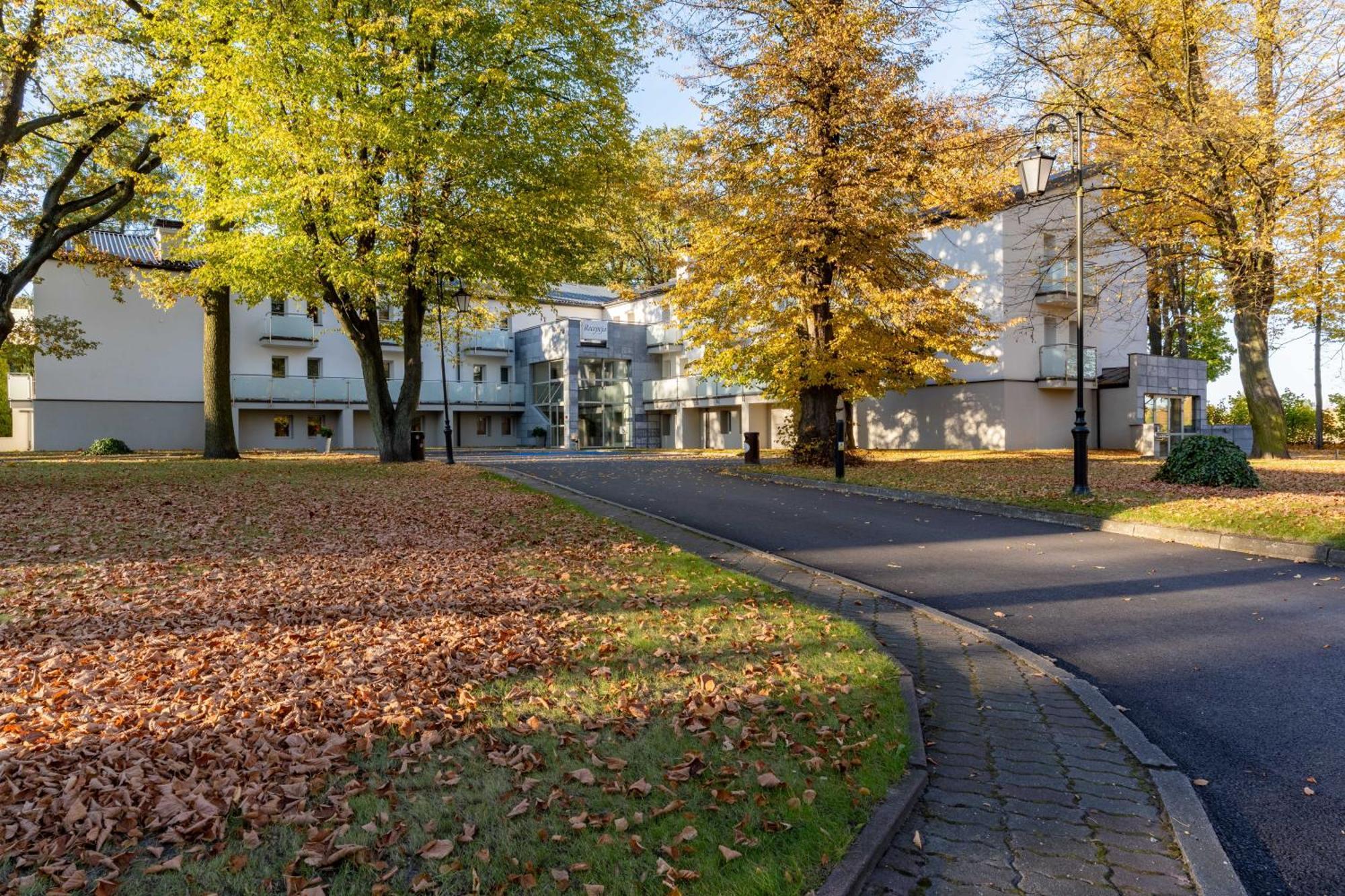 סטריקאו Hotel W Dobieszkowie מראה חיצוני תמונה