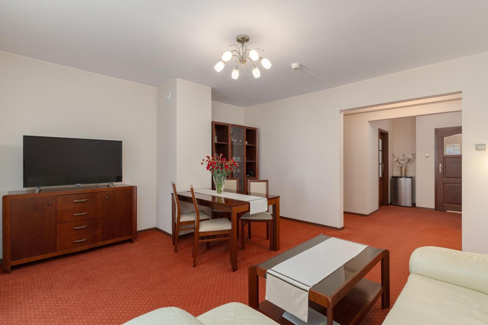 סטריקאו Hotel W Dobieszkowie מראה חיצוני תמונה