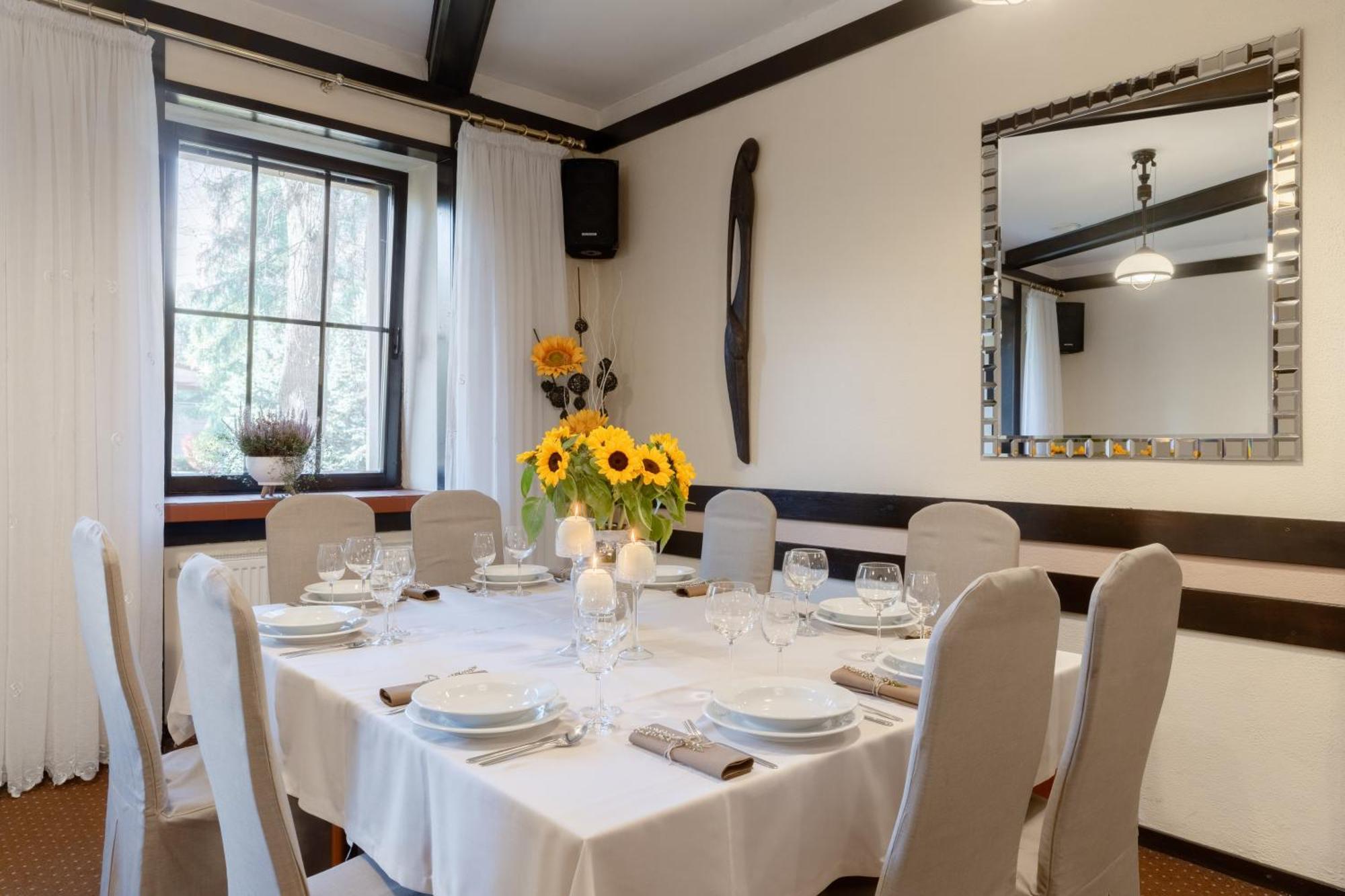 סטריקאו Hotel W Dobieszkowie מראה חיצוני תמונה