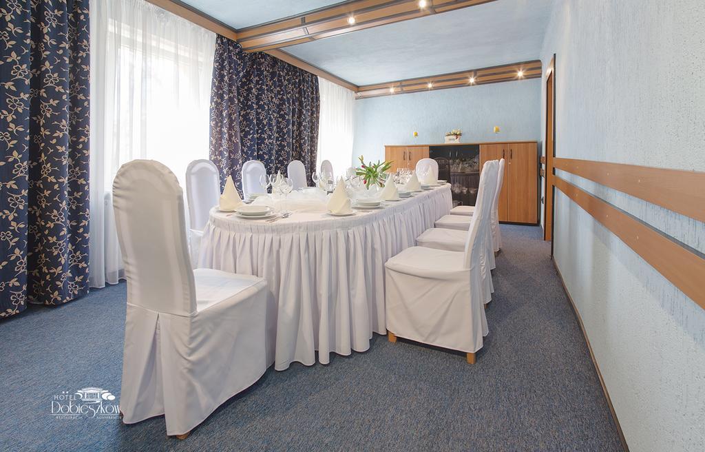 סטריקאו Hotel W Dobieszkowie מראה חיצוני תמונה