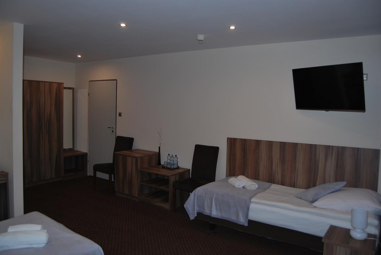 סטריקאו Hotel W Dobieszkowie מראה חיצוני תמונה